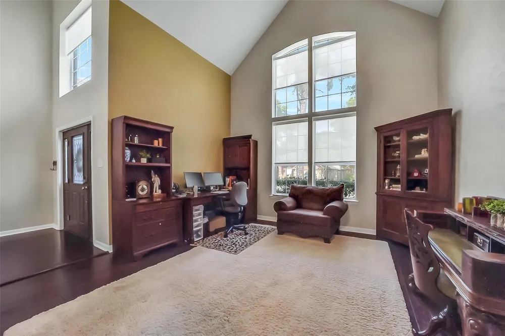 6702 Springcrest Drive Sugar Land, TX 77479