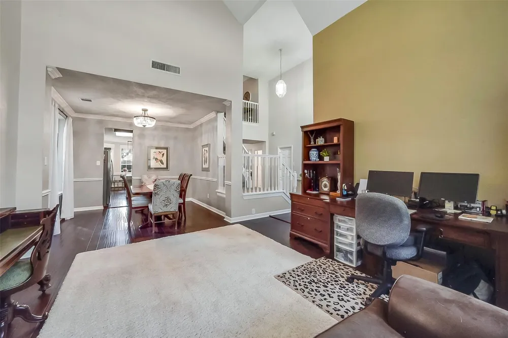 6702 Springcrest Drive Sugar Land, TX 77479