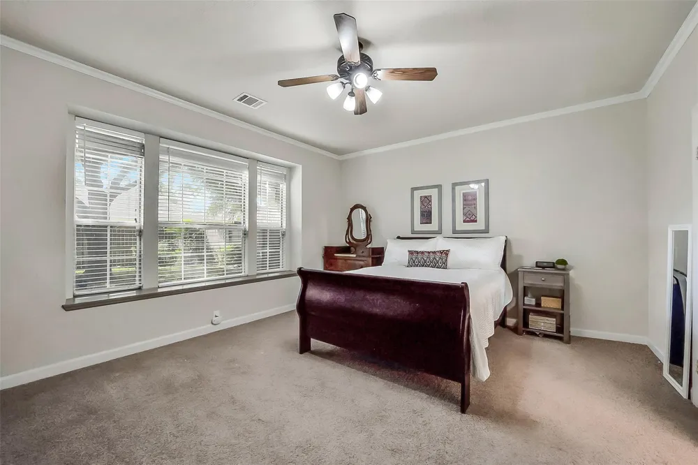 6702 Springcrest Drive Sugar Land, TX 77479