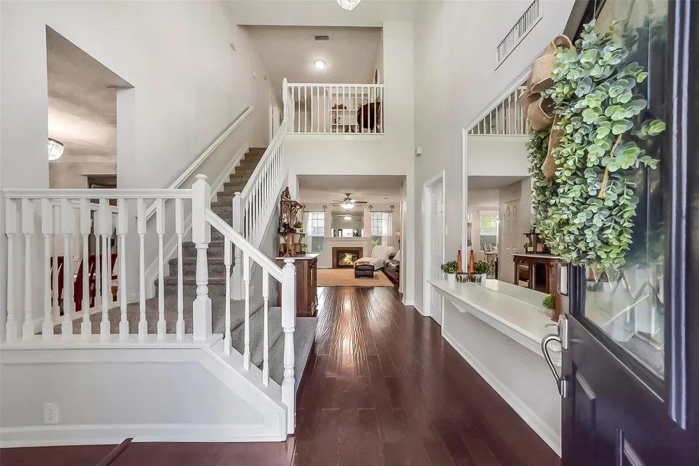 6702 Springcrest Drive Sugar Land, TX 77479