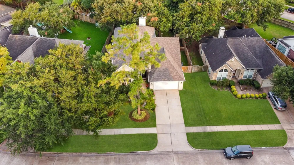 6702 Springcrest Drive Sugar Land, TX 77479