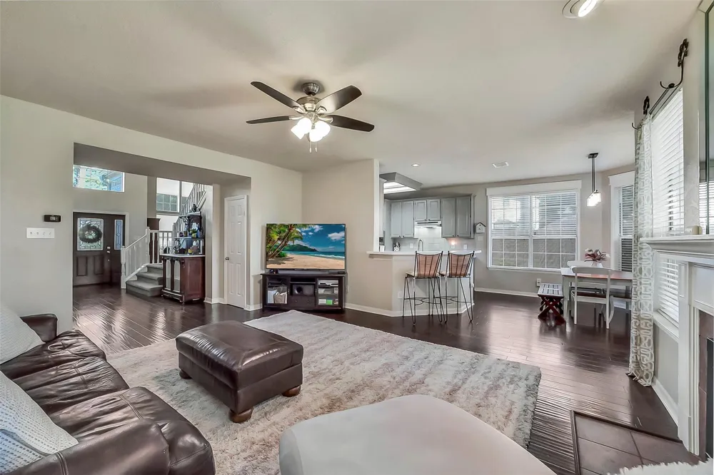 6702 Springcrest Drive Sugar Land, TX 77479