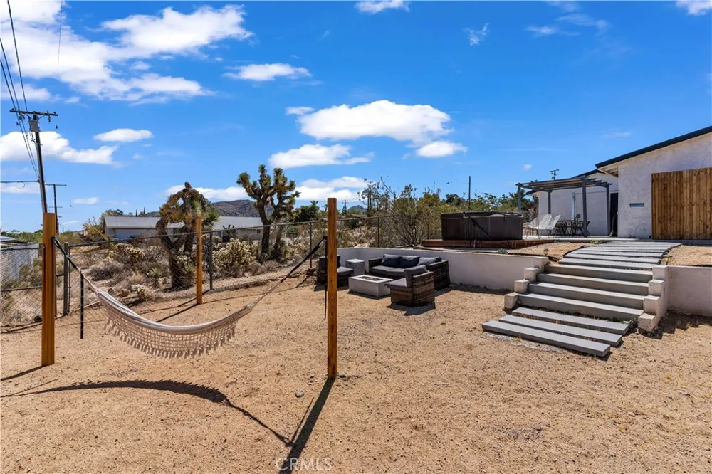 61550 sunburst dr Joshua Tree, CA 92252