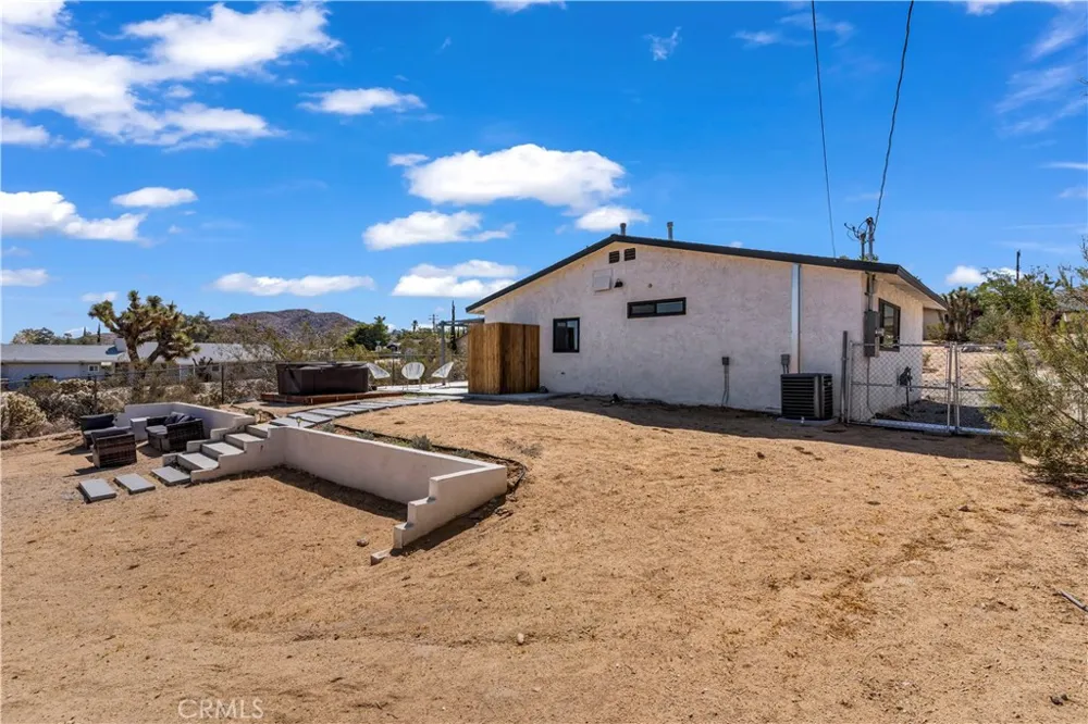 61550 sunburst dr Joshua Tree, CA 92252