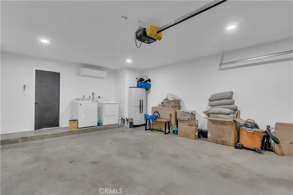 61550 sunburst dr Joshua Tree, CA 92252