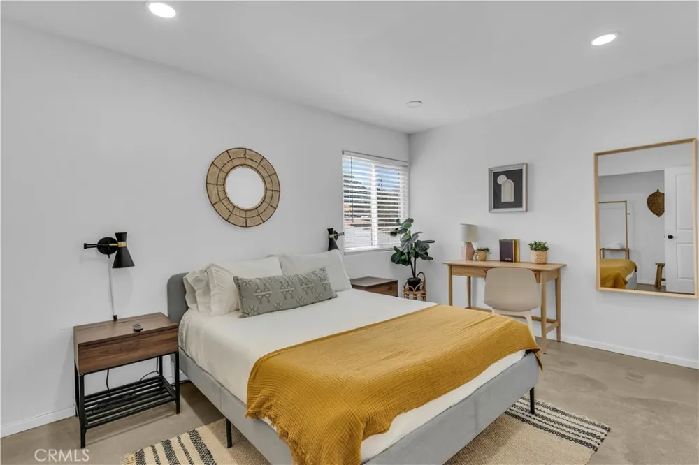 61550 sunburst dr Joshua Tree, CA 92252