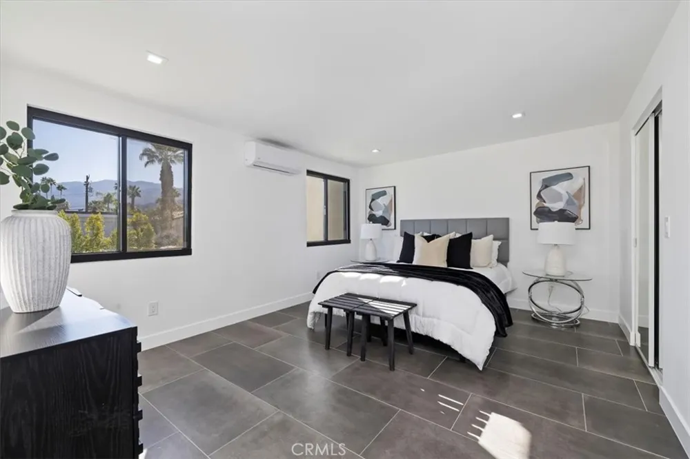 218 E Ocotillo Palm Springs, CA 92264