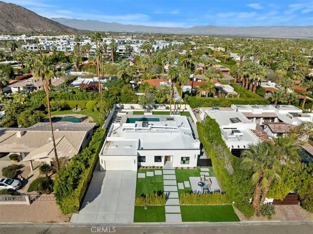 218 E Ocotillo Palm Springs, CA 92264
