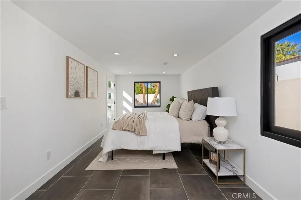218 E Ocotillo Palm Springs, CA 92264