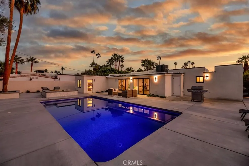 218 E Ocotillo Palm Springs, CA 92264