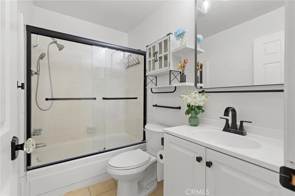 12853 Newhope Street Garden Grove, CA 92840