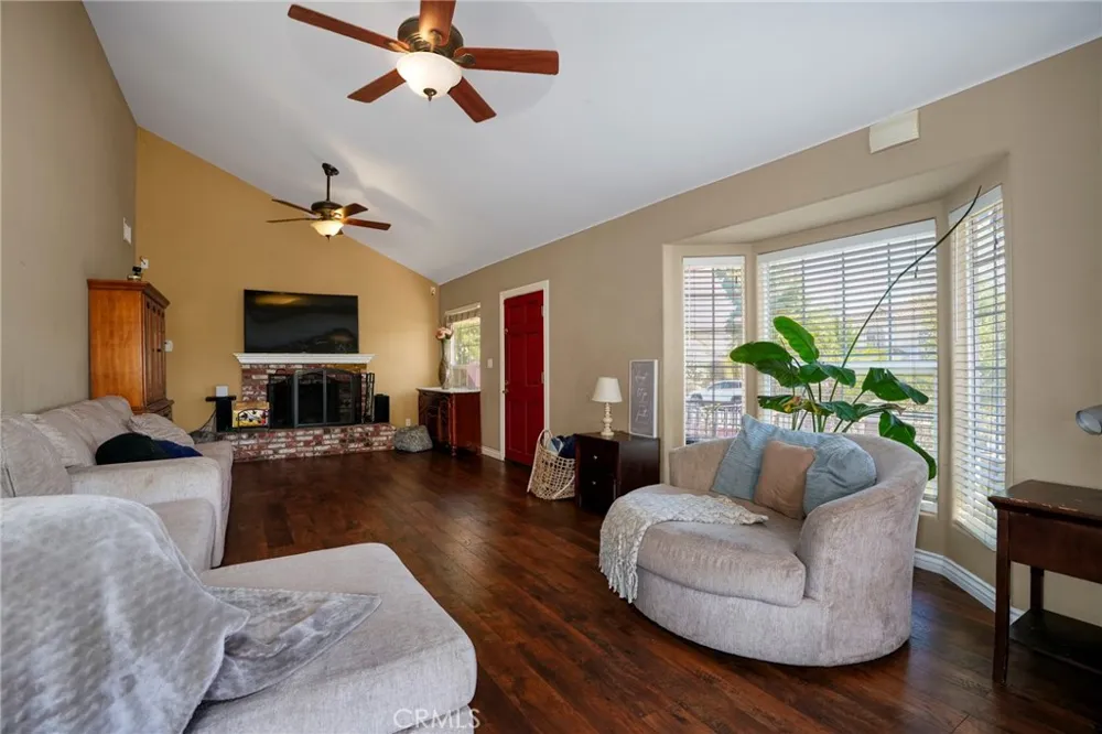 9715 E Lemon Avenue Arcadia, CA 91007