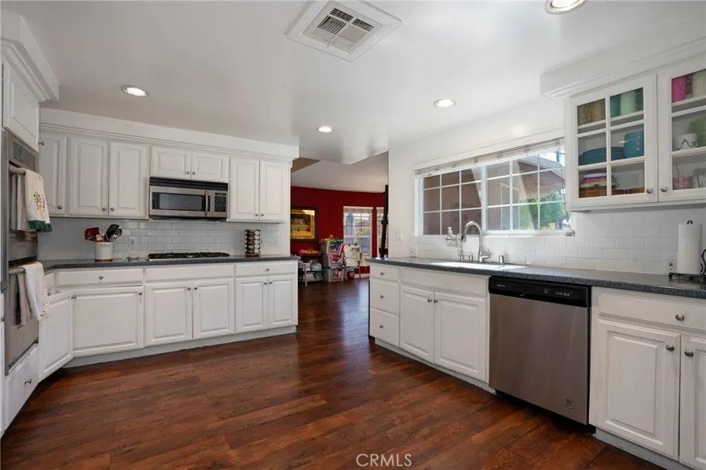 9715 E Lemon Avenue Arcadia, CA 91007