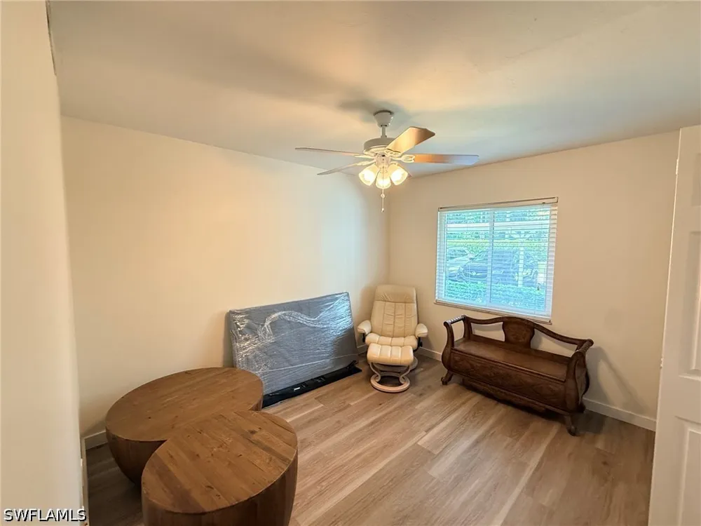 County Barn Road #103 Naples, FL 34112