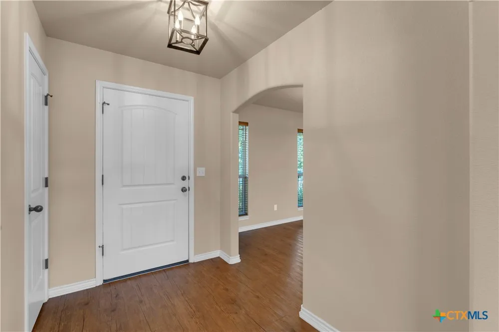 1400 Adam Avenue Burnet, TX 78611