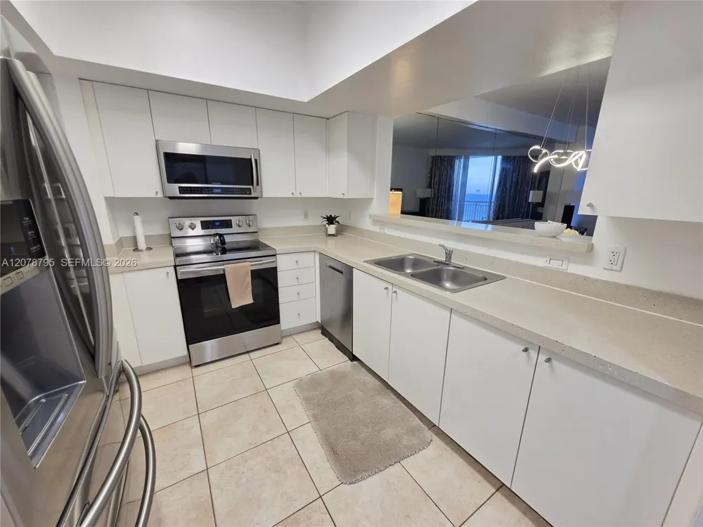 17375 Collins Ave #2706 Sunny Isles Beach, FL 33160