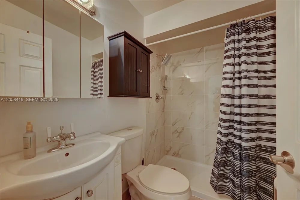 2523 Wabash Dr #0 North Palm Beach, FL 33410