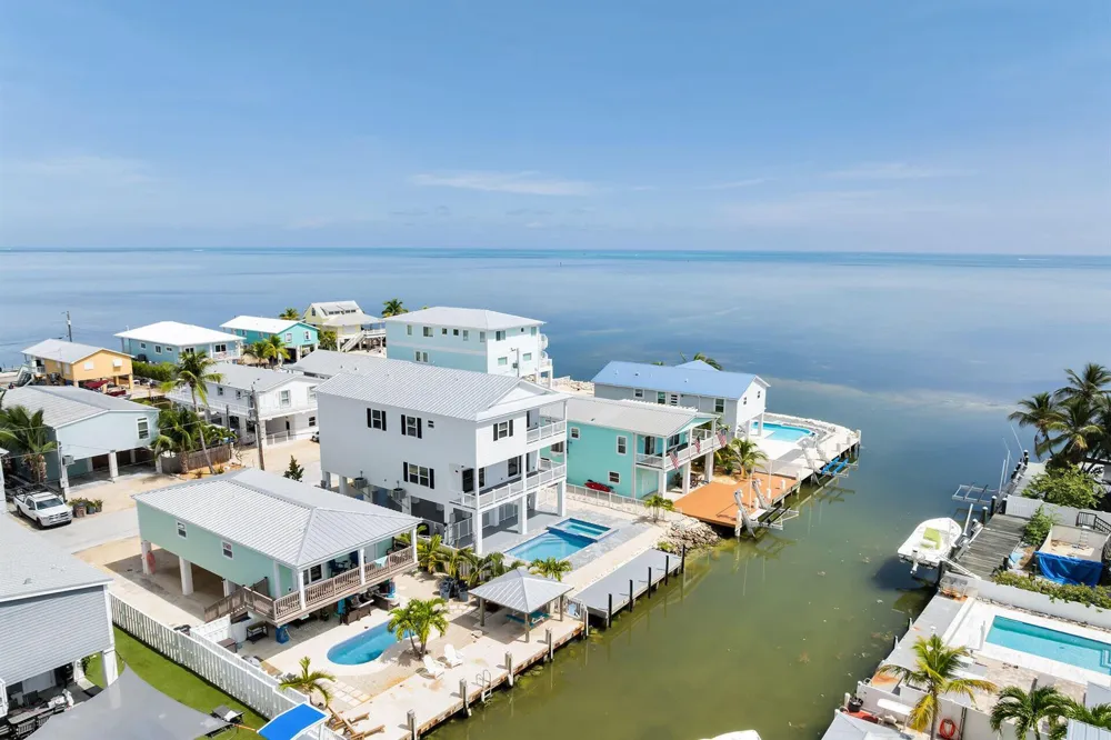 1157 91ST COURT OCEAN Marathon, FL 33050