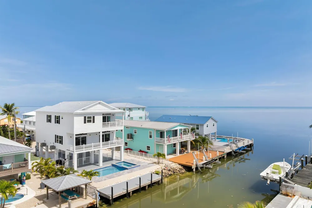 1157 91ST COURT OCEAN Marathon, FL 33050