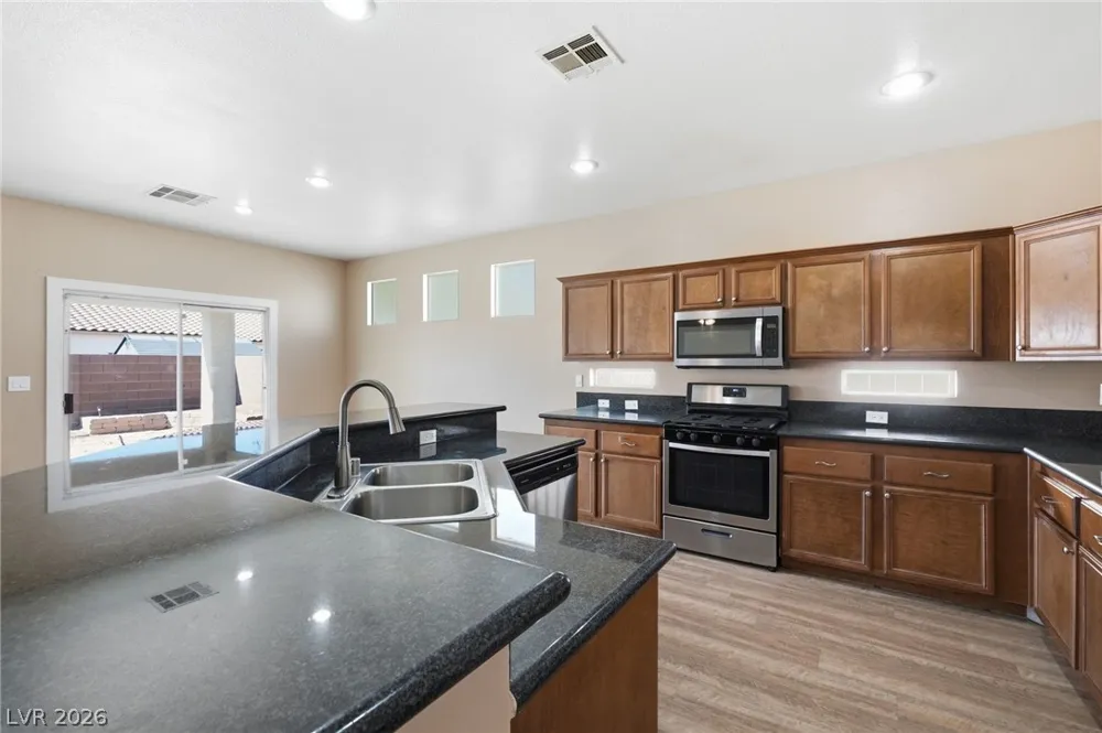 4033 Annendale Avenue North Las Vegas, NV 89031