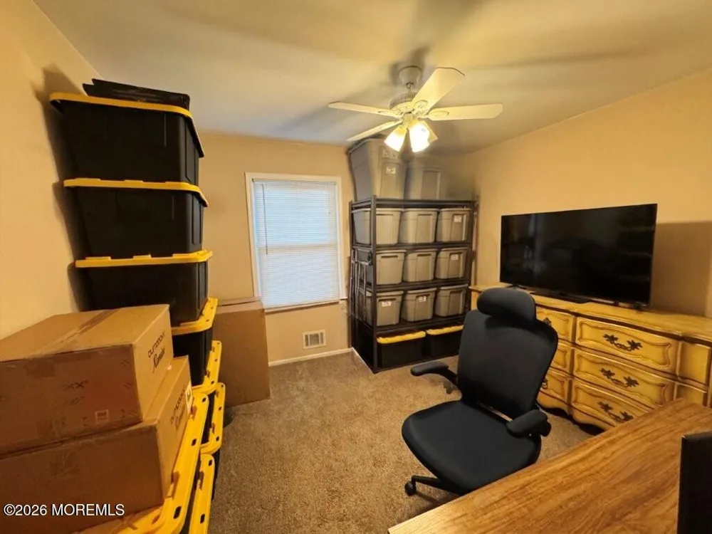 826 Arbordale Drive Keyport, NJ 07735