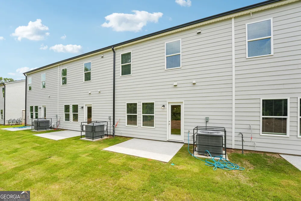 7838 Marie WAY Fairburn, GA 30213