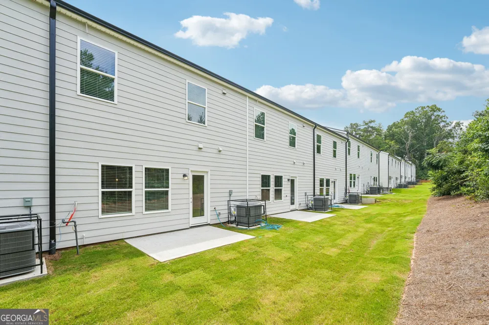 7838 Marie WAY Fairburn, GA 30213