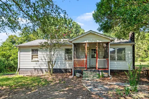 7218 Wolf Pond Road