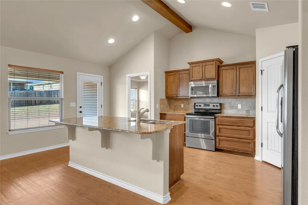 1400 Adam Avenue Burnet, TX 78611