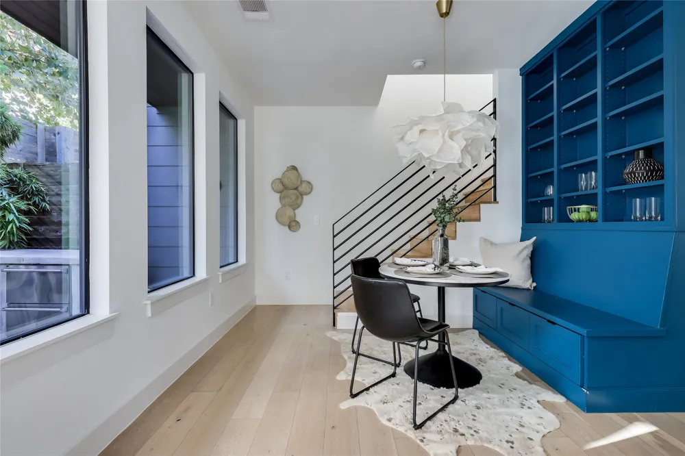 2804 E 22nd Street #A Austin, TX 78722