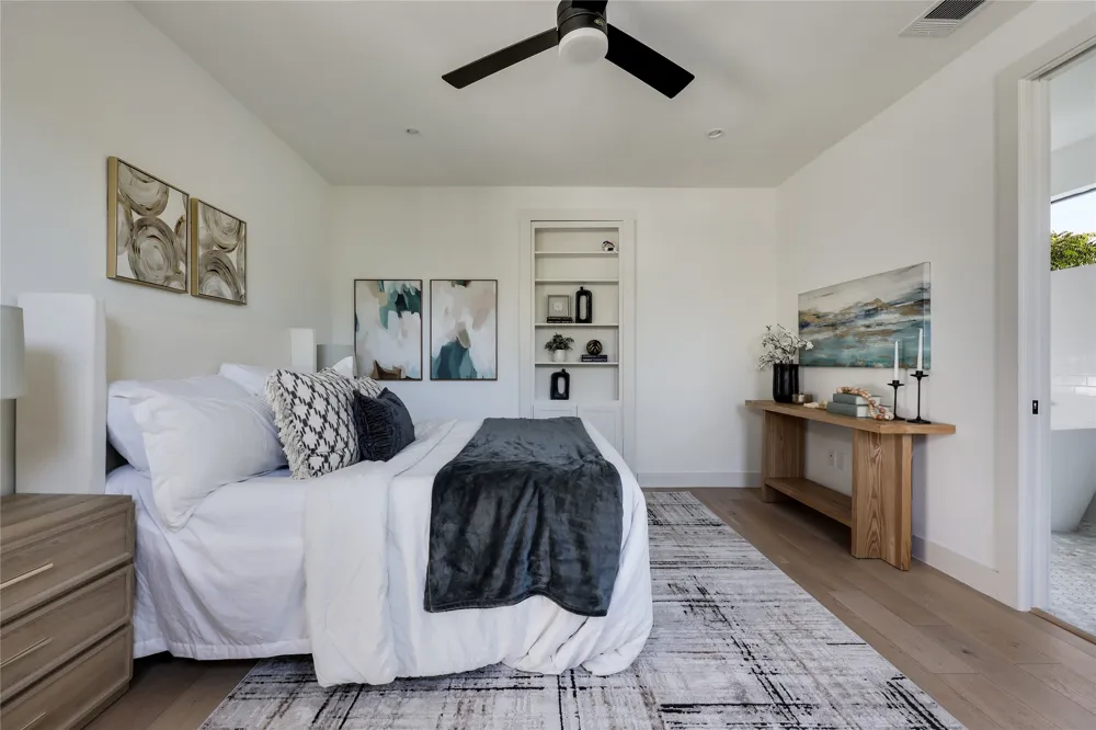 2804 E 22nd Street #A Austin, TX 78722