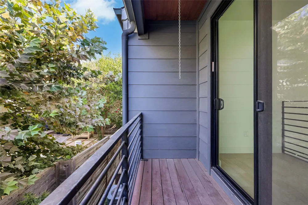 2804 E 22nd Street #A Austin, TX 78722