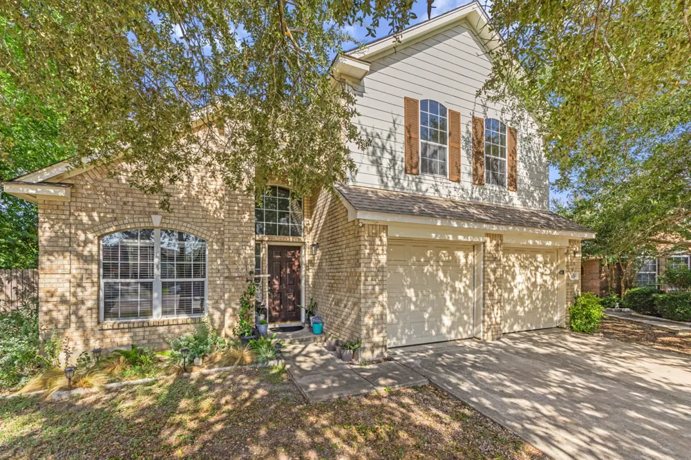 2114 Hidden Meadow Street New Braunfels, TX 78130