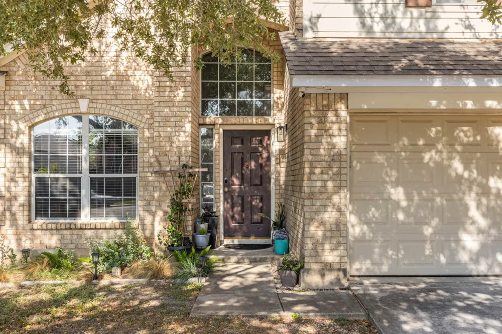 2114 Hidden Meadow Street New Braunfels, TX 78130