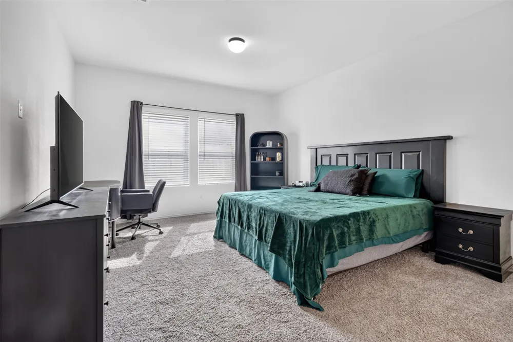 1301 Blackhaw Lane Leander, TX 78641