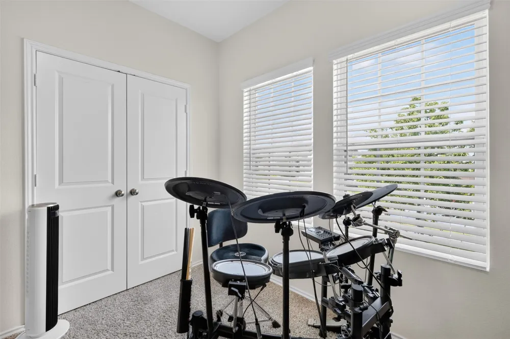 1301 Blackhaw Lane Leander, TX 78641