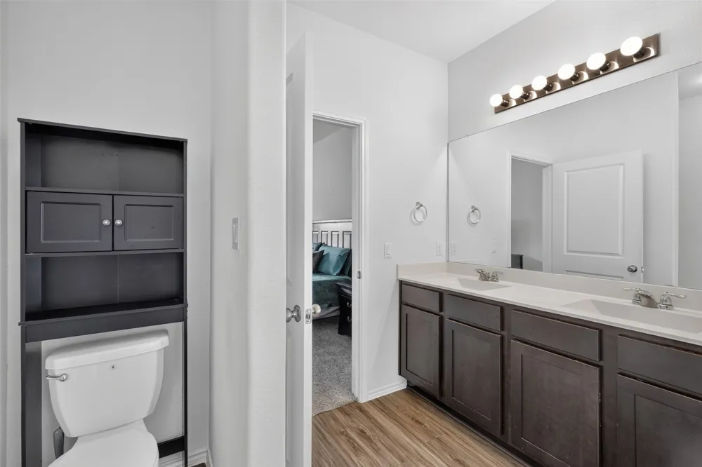 1301 Blackhaw Lane Leander, TX 78641