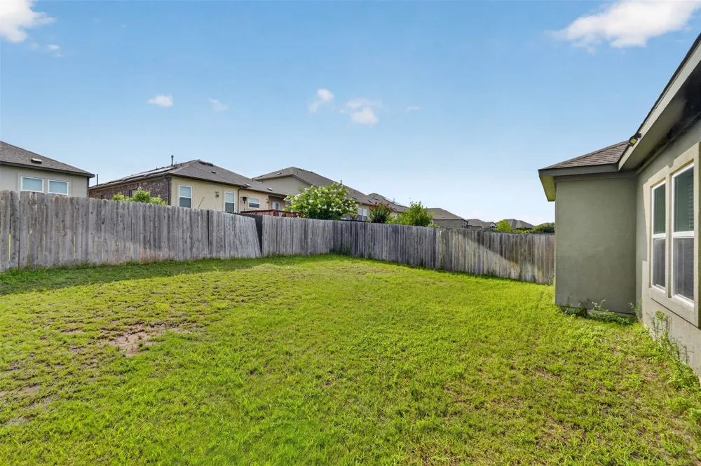 1301 Blackhaw Lane Leander, TX 78641