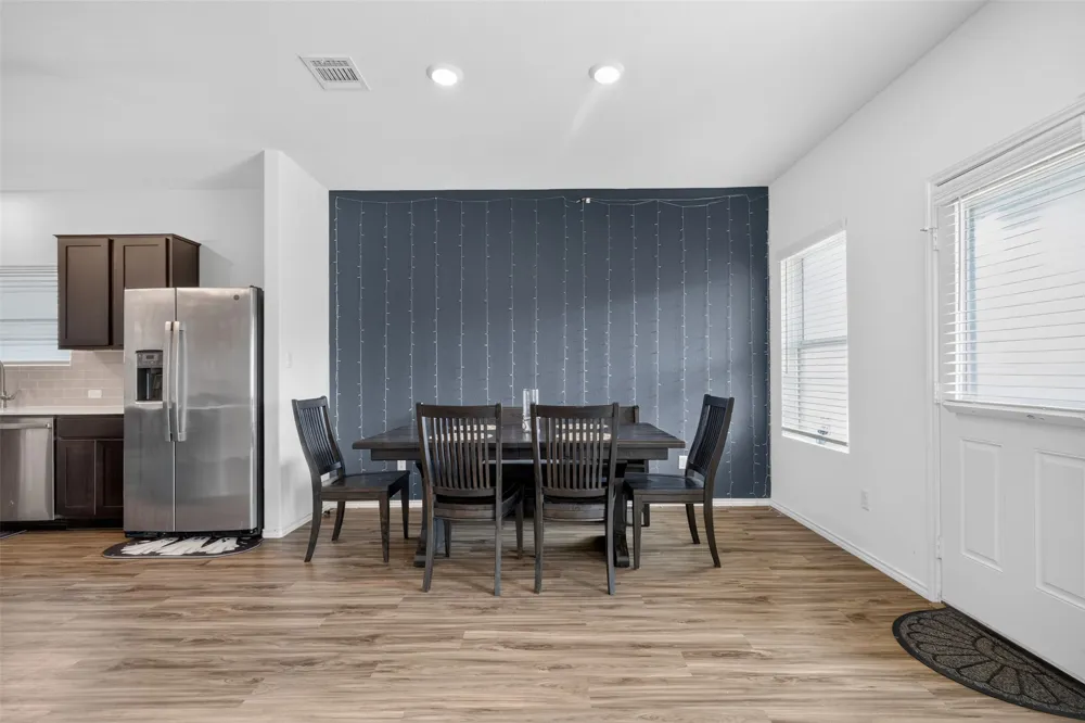 1301 Blackhaw Lane Leander, TX 78641