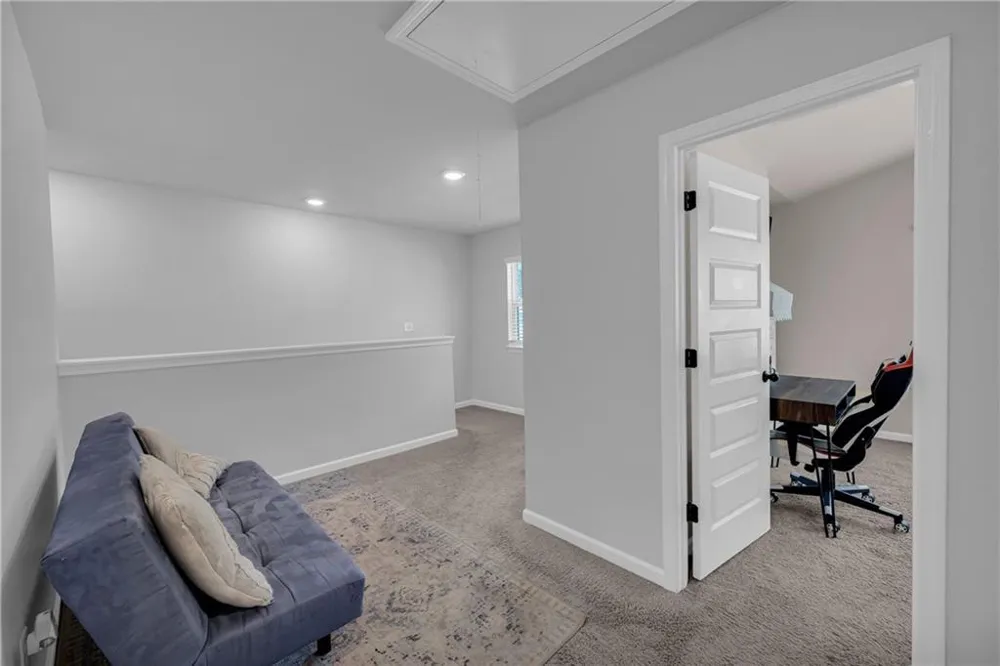 664 Lakehaven Lane Loganville, GA 30052
