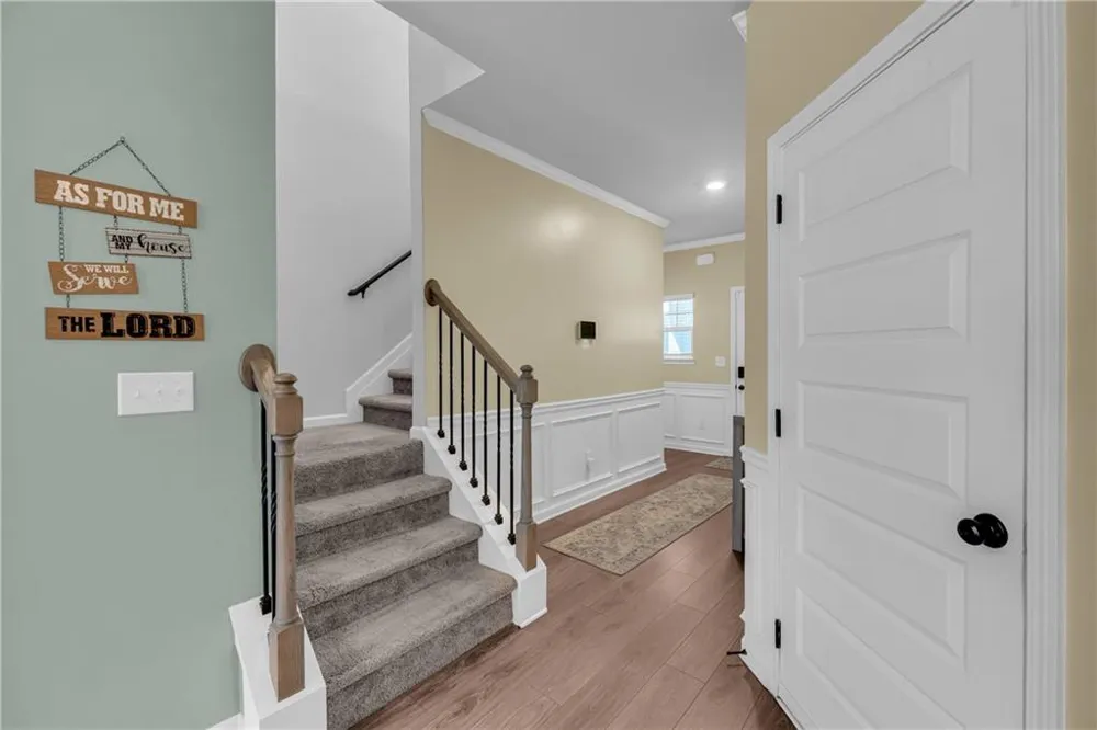 664 Lakehaven Lane Loganville, GA 30052
