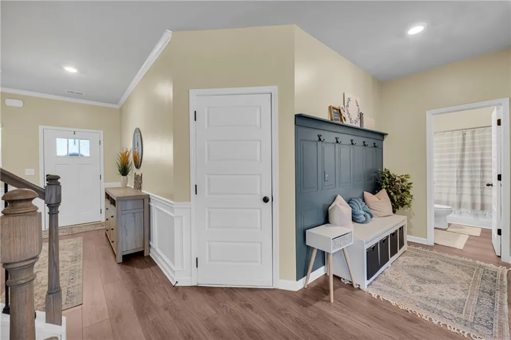 664 Lakehaven Lane Loganville, GA 30052