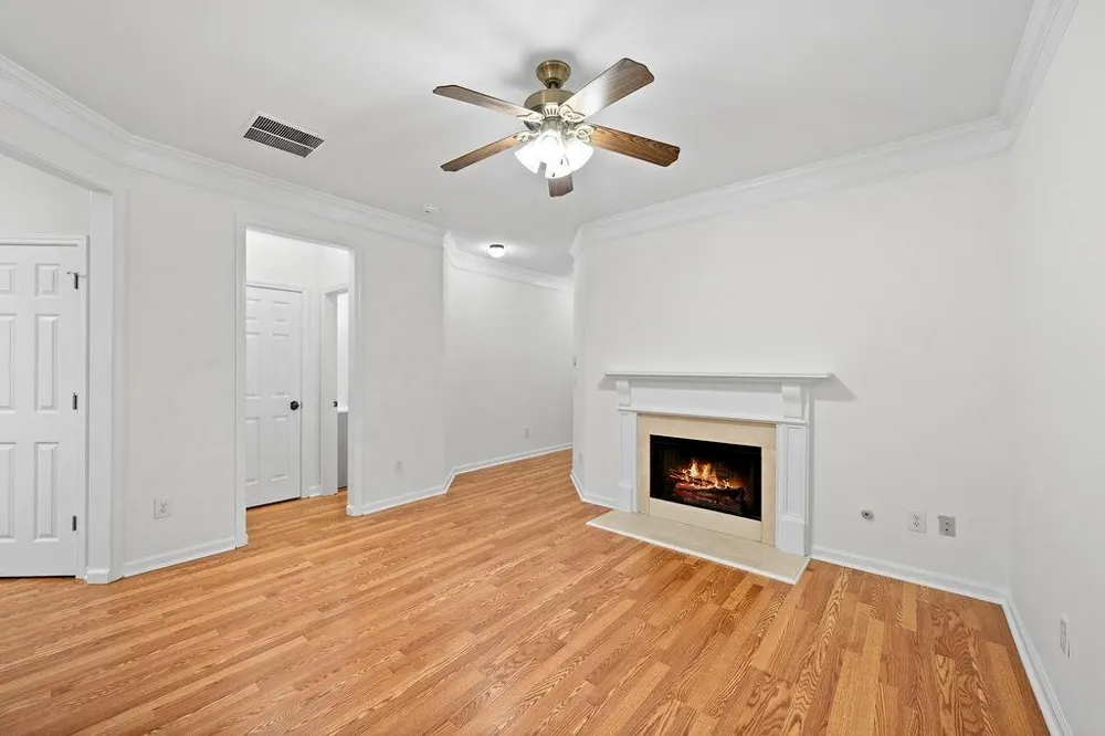 941 Abbey Park Way Lawrenceville, GA 30044