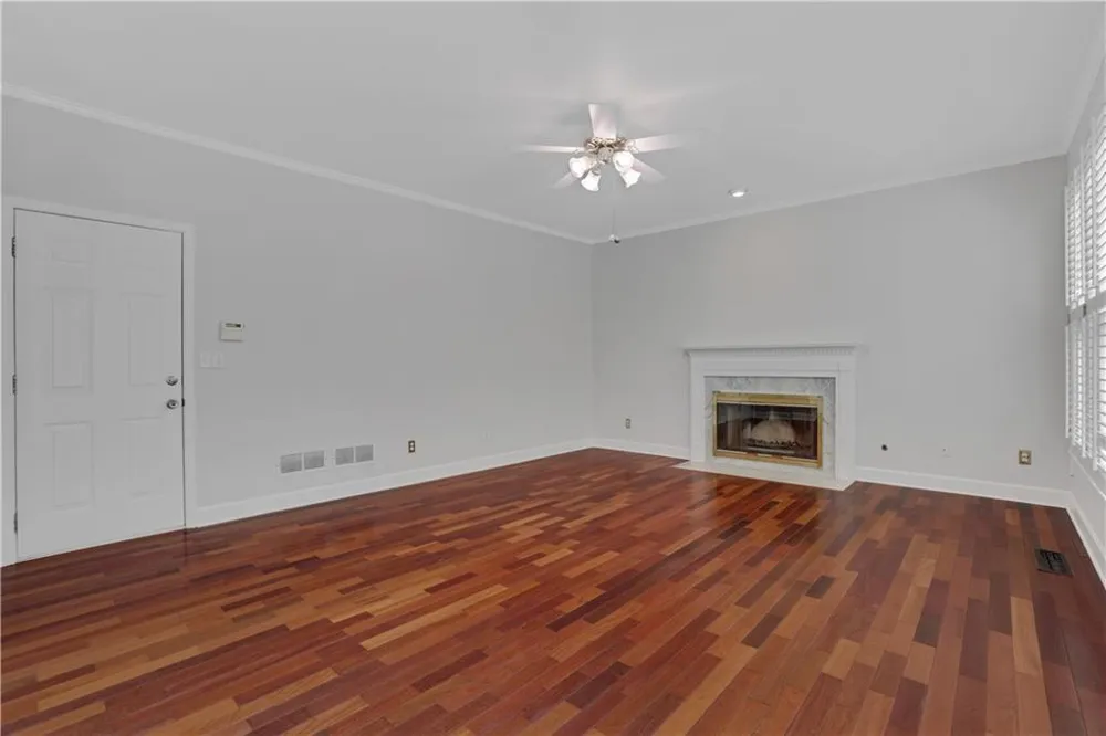 2395 Devon Leigh Walk Duluth, GA 30096