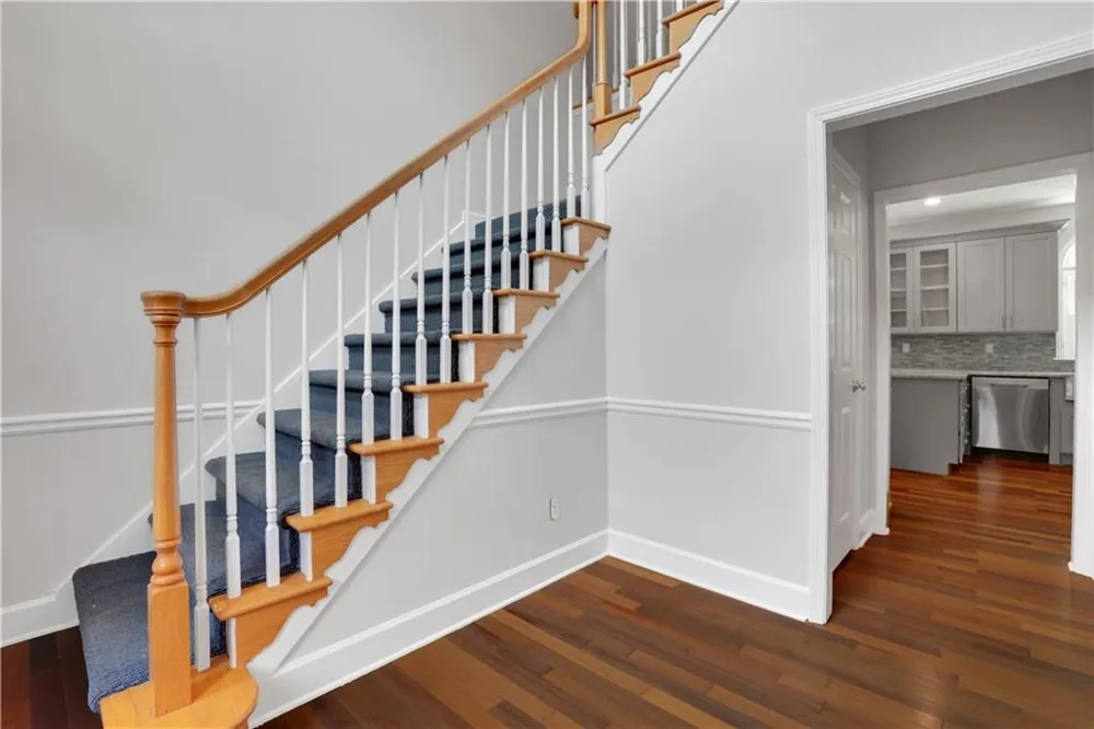 2395 Devon Leigh Walk Duluth, GA 30096