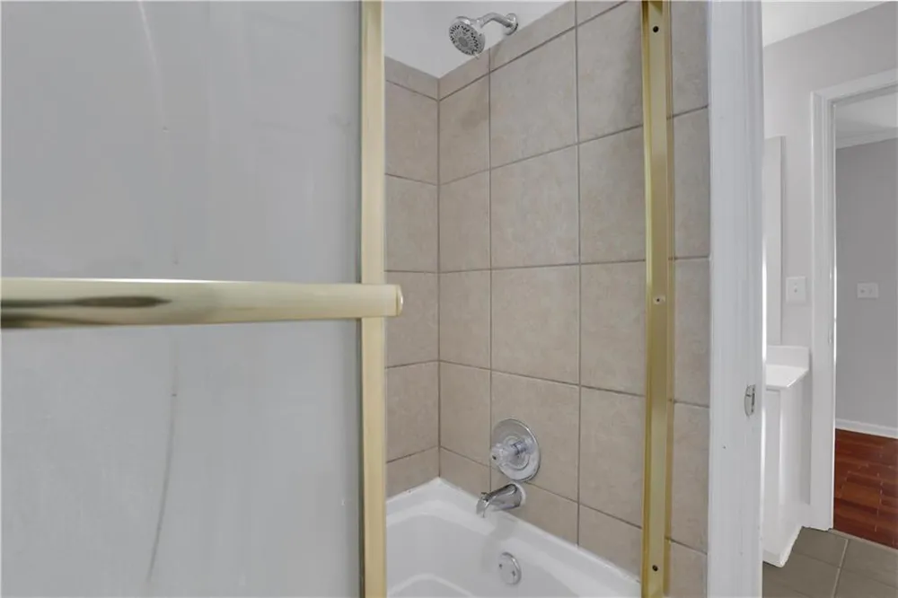 2395 Devon Leigh Walk Duluth, GA 30096