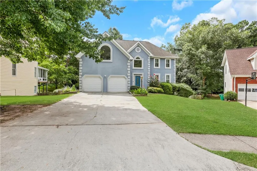2395 Devon Leigh Walk Duluth, GA 30096