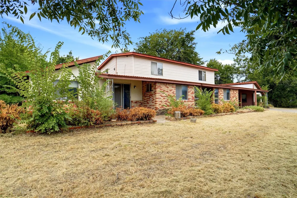 10920 FM 730 Highway Boyd, TX 76023