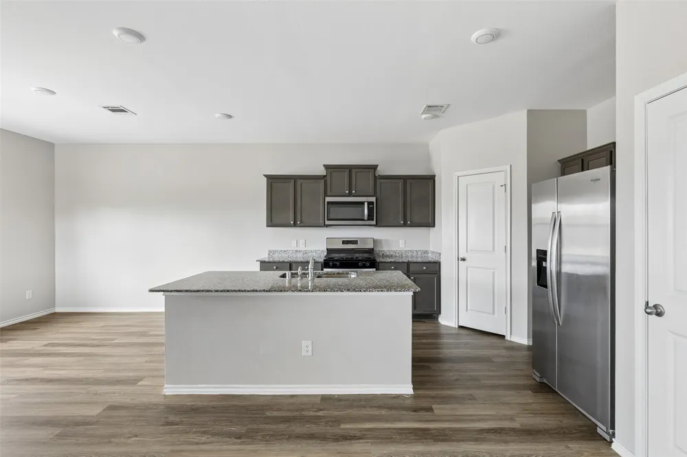 860 Moonwake Drive Lavon, TX 75166