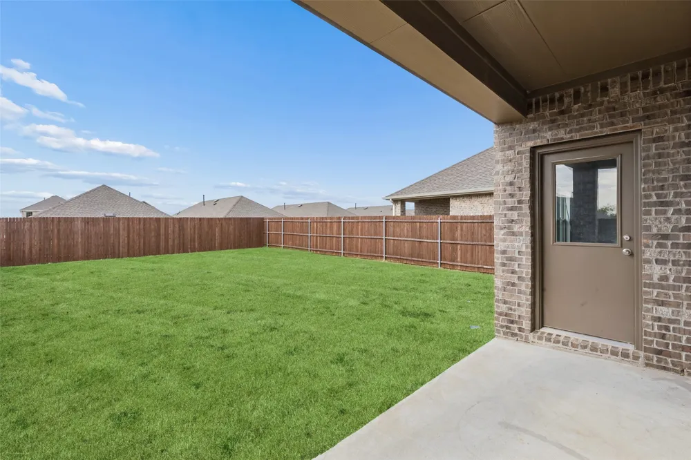 860 Moonwake Drive Lavon, TX 75166